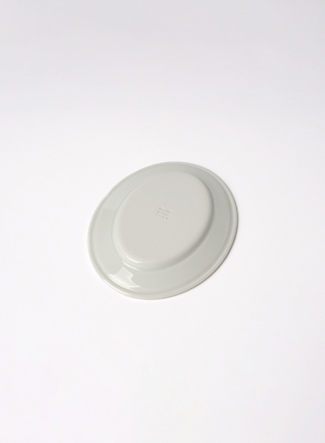 Mujagi Gloss Milk Oval Plate, large