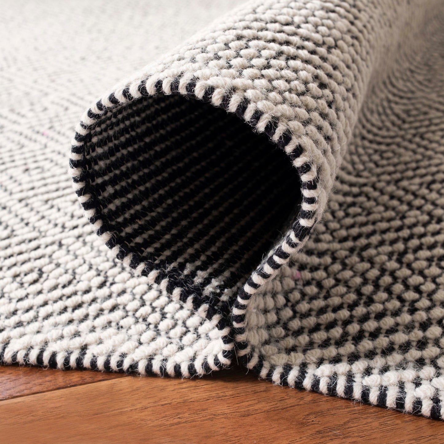 Safavieh Vermont 305 Rug, VRM305